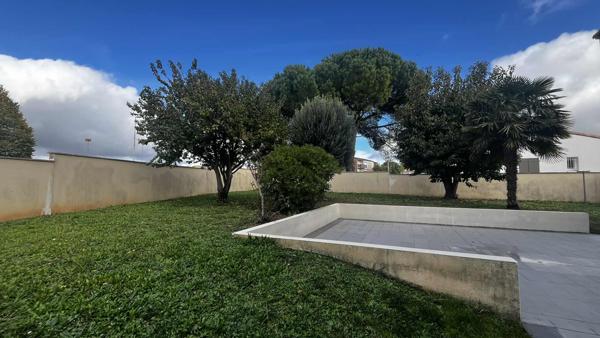 Maison 3 chambres avec garage et jardin