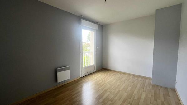 Maison 3 chambres avec garage et jardin