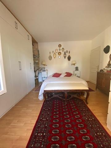 Maison de campagne d'environ 170m² avec piscine sur terrain de 4.739m² Bram (11150)