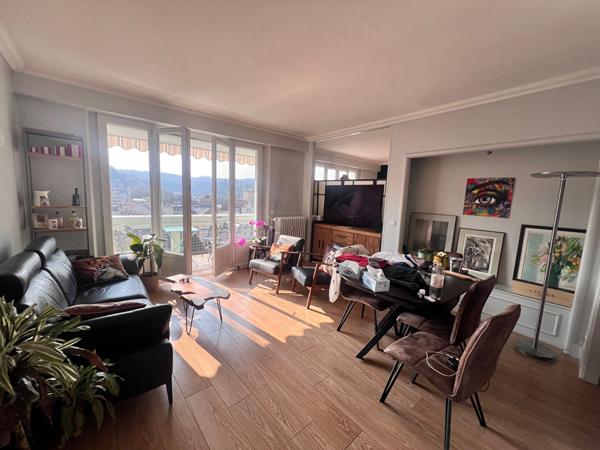Appartement 4 pièces ? 91,38 m² ? Dernier étage ? Vue exceptionnelle ? Besançon
