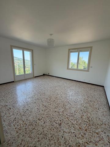 Maison individuelle T4 refaite à neuf