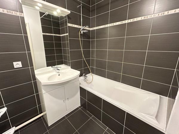 Achat appartement Aix-les-Bains - 4 pièce(s) - 83 m² - 379 000 €