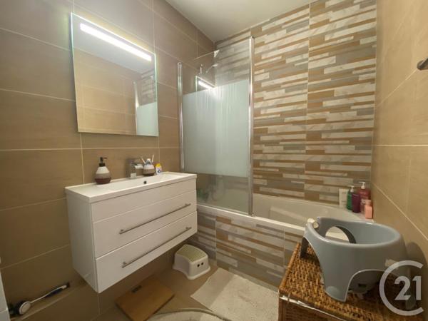 Appartement F4 à vendre  4 pièces - 80 m2 GARGES LES GONESSE - 95