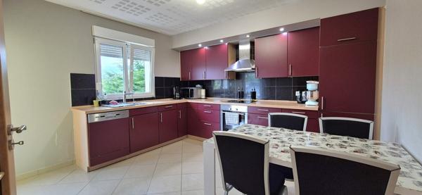 Jolie maison individuelle 5 pièces - 120 m² - garages, jardin, cave