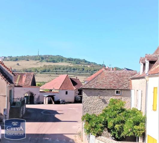 Maison à vendre 4 pièces 80m² Saint-Sernin-du-Plain (71510)