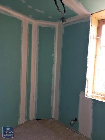 Maison à vendre 4 pièces 80m² Saint-Sernin-du-Plain (71510)