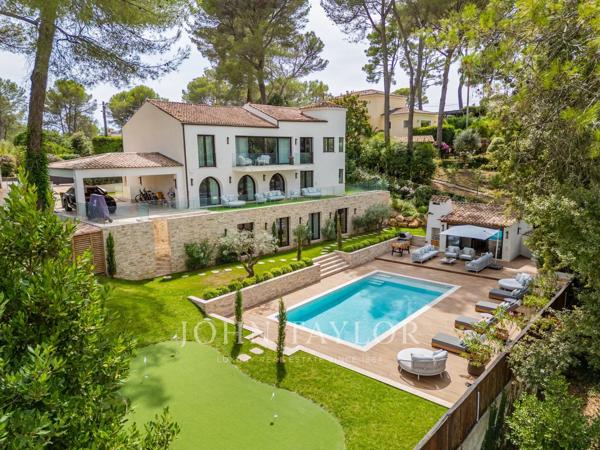 Villa d’exception dans un domaine fermé
