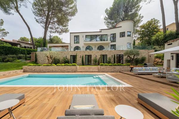 Villa d’exception dans un domaine fermé