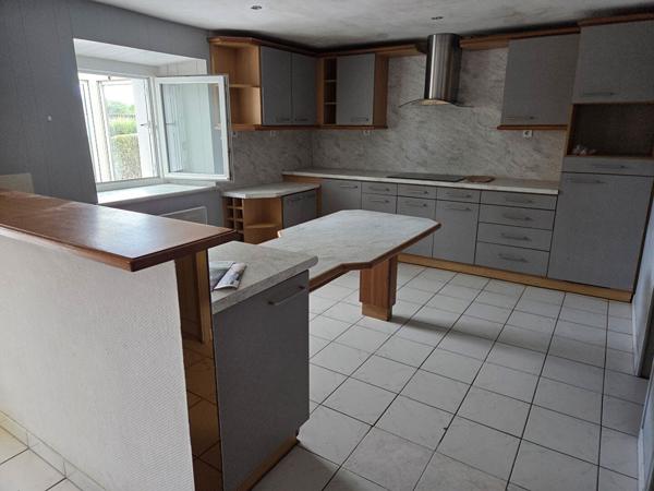 29600 MORLAIX Maison Morlaix 5 pièce(s) 123 m2