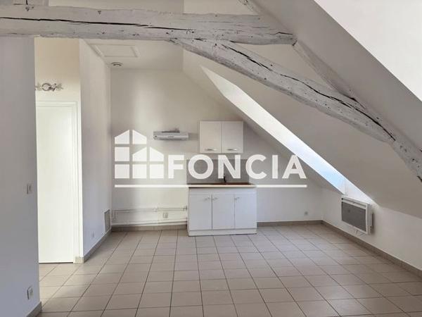 Location Appartement 2 pièces 32.48 m² - 17 RUE LOUIS MOREAU Etampes 91150