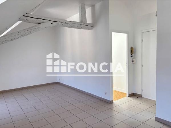 Location Appartement 2 pièces 32.48 m² - 17 RUE LOUIS MOREAU Etampes 91150