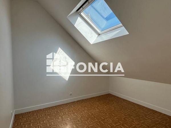 Location Appartement 2 pièces 32.48 m² - 17 RUE LOUIS MOREAU Etampes 91150