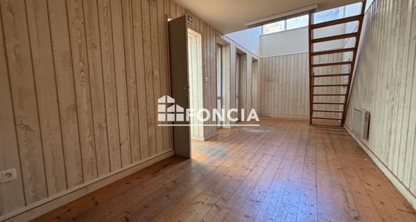 À vendre Local commercial 104 m² - Douarnenez 29100