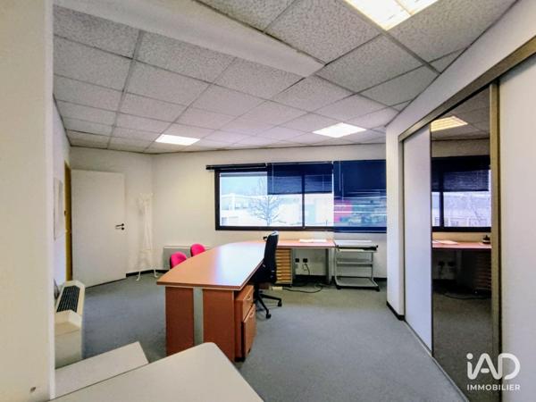 Location bureaux 200 m² Saint-Martin-d'Hères