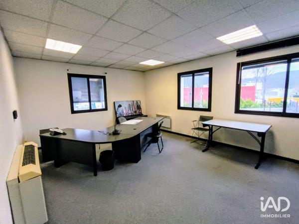 Location bureaux 200 m² Saint-Martin-d'Hères