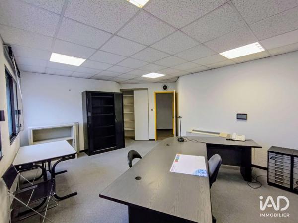 Location bureaux 200 m² Saint-Martin-d'Hères