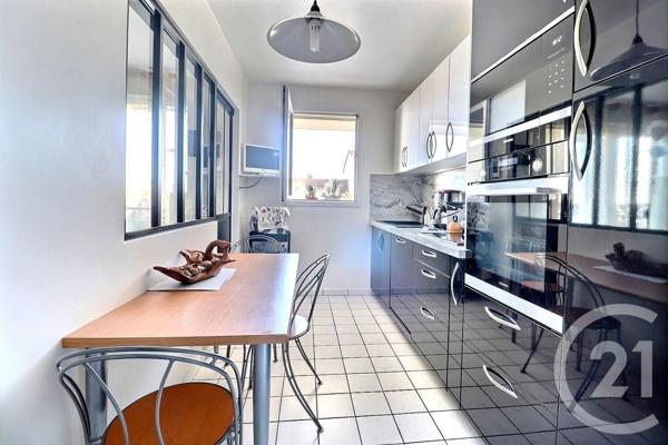 Appartement F4 à vendre  4 pièces - 80,15 m2 BAGNOLET - 93