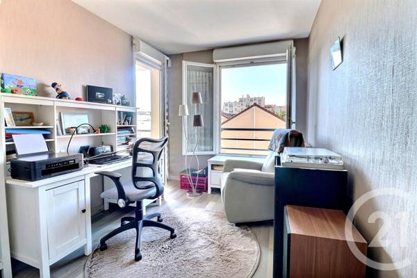 Appartement F4 à vendre  4 pièces - 80,15 m2 BAGNOLET - 93