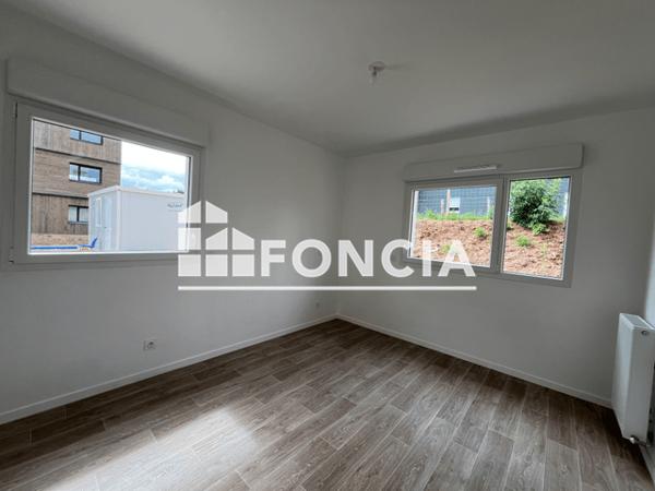 Location Appartement 3 pièces 65.87 m² - Laval 53000