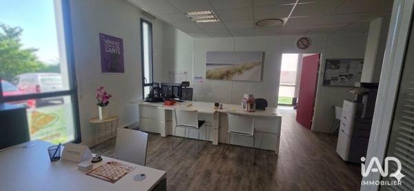 Location bureaux 131 m² Orvault