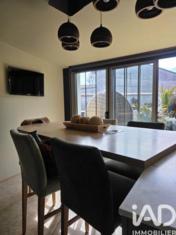 Maison à vendre 4 pièces 112 m² Frontenay-Rohan-Rohan