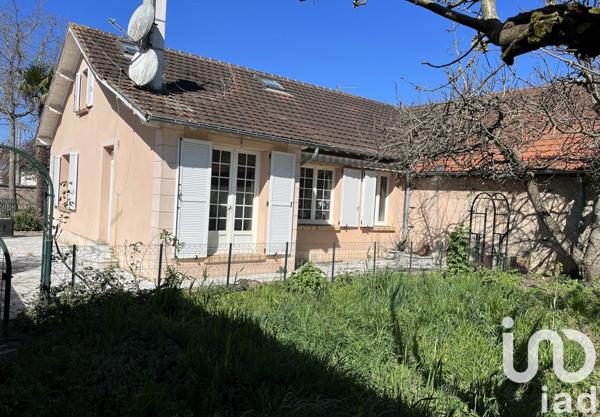 Maison 9 pièces de 184 m² à Saint-Jean-de-Braye (45800)