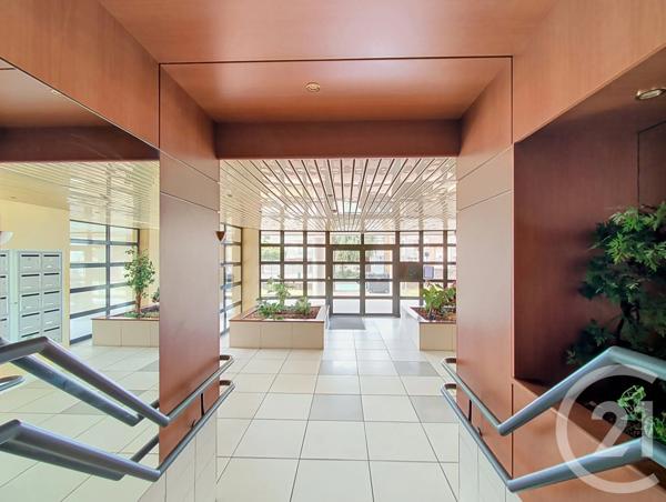 Appartement F3 à vendre  3 pièces - 64,85 m 2   MONTIGNY LES METZ  - 57