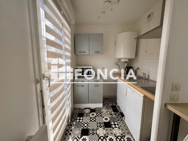 Location Studio meublé 29.04 m² - Lille 59000