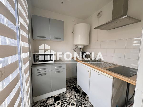 Location Studio meublé 29.04 m² - Lille 59000