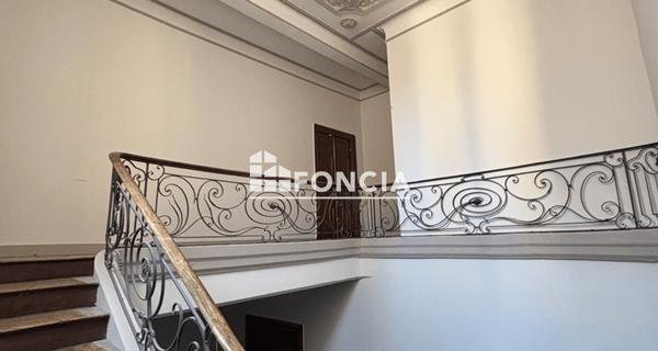 À vendre Appartement 3 pièces 141.6 m² - Pau 64000