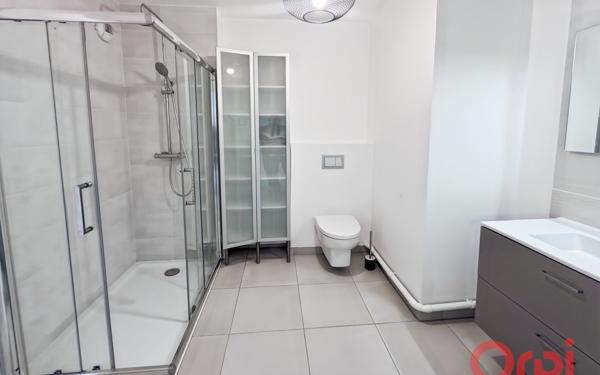 Appartement à vendre    4 pièces • 80,18 m2 Aubervilliers