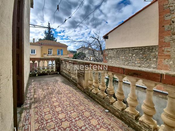 Maison à vendre avec fort potentiel à Villeneuve-la-Rivière