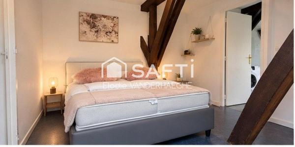 Joli T2 en duplex avec cave en hyper centre