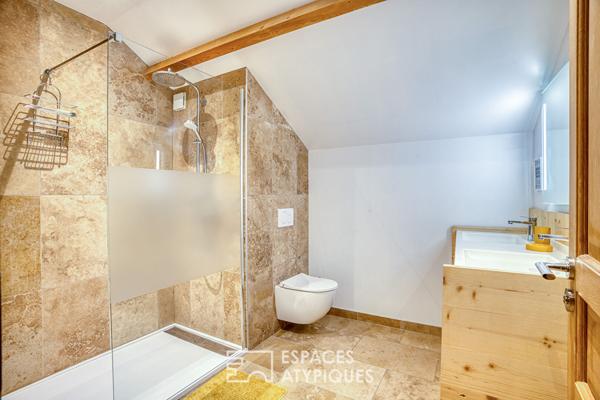 Hameau Périgourdin au coeur de 12 hectares avec deux sources naturelles