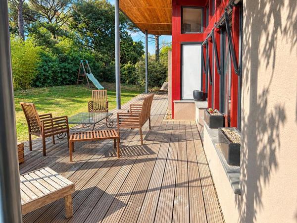 Maison "Passive Biosourcés" contemporaine de 121,65 m² sur 2 601 m² de terrain - Vidauban