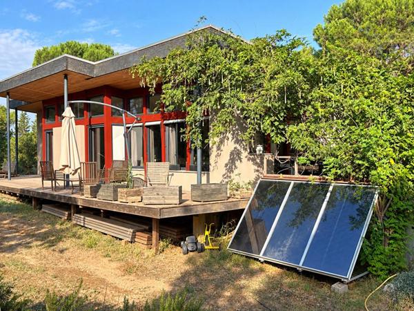 Maison "Passive Biosourcés" contemporaine de 121,65 m² sur 2 601 m² de terrain - Vidauban