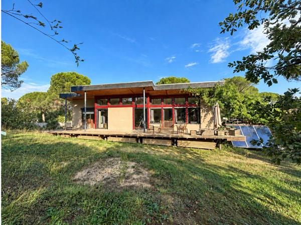 Maison "Passive Biosourcés" contemporaine de 121,65 m² sur 2 601 m² de terrain - Vidauban