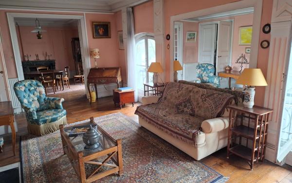 Appartement à vendre    5 pièces • 140 m2 Bayonne