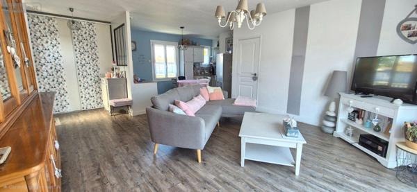 Maison individuelle à vendre à Bonnétable dans la Sarthe (72110), ref : 13808/708   
CENTRE