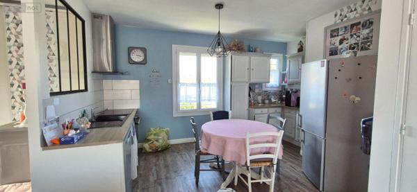 Maison individuelle à vendre à Bonnétable dans la Sarthe (72110), ref : 13808/708   
CENTRE