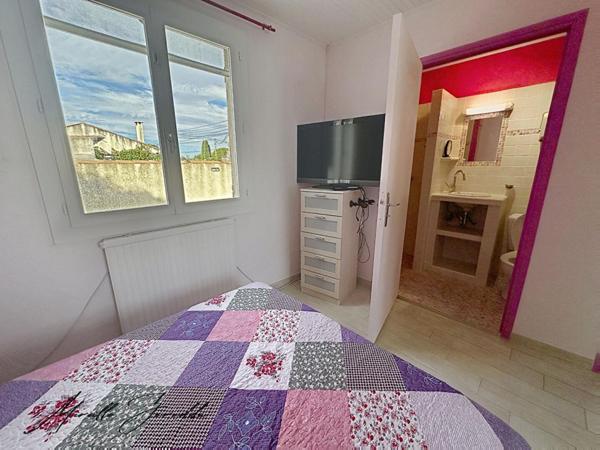 Maison   5 pièces 90 m² avec piscine et garage