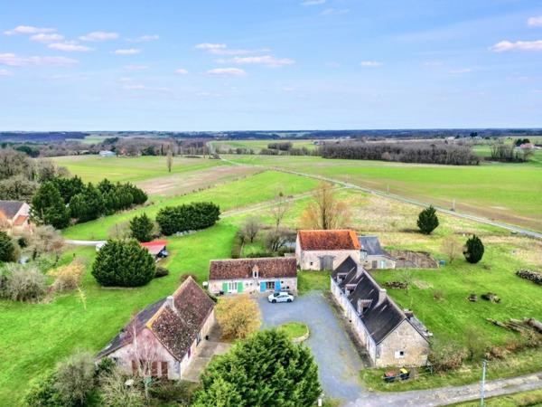 À Vendre : Corps de ferme avec potentiel locatif au Petit-Pressigny