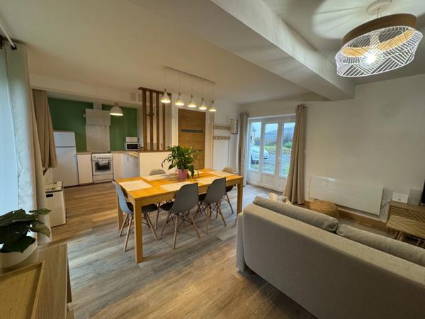 À Vendre : Corps de ferme avec potentiel locatif au Petit-Pressigny