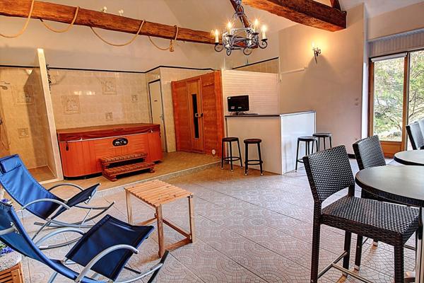 À Vendre : Corps de ferme avec potentiel locatif au Petit-Pressigny