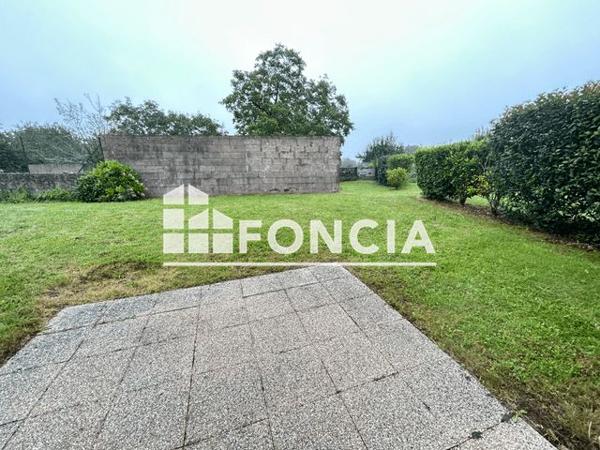 Location Appartement 3 pièces 71 m² - ROUTE DE LANDAUL Pluvigner 56330