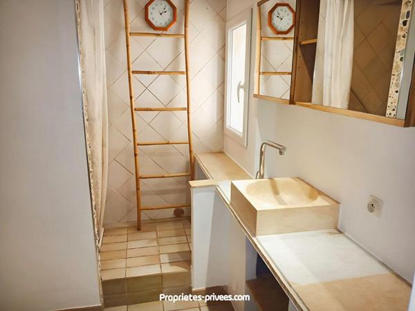 Cotignac - Maison individuelle 4 pièces, 100 m² sur 2,3 hectares avec piscine