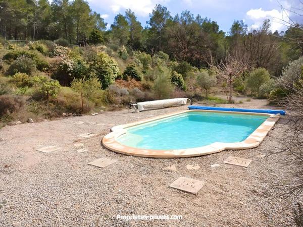 Cotignac - Maison individuelle 4 pièces, 100 m² sur 2,3 hectares avec piscine