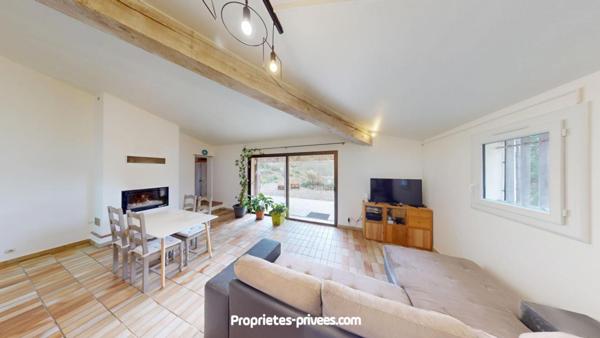 Cotignac - Maison individuelle 4 pièces, 100 m² sur 2,3 hectares avec piscine