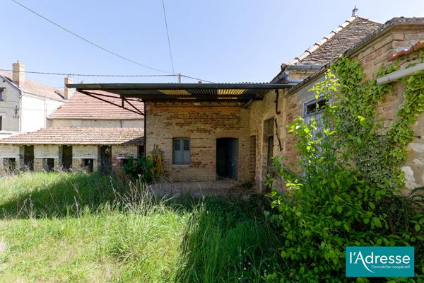 Maison 200 m2 avec dépendances