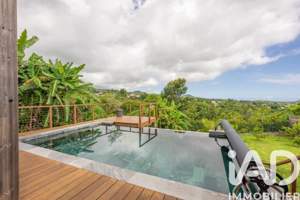 Maison à vendre 4 pièces 130 m² Le Tampon